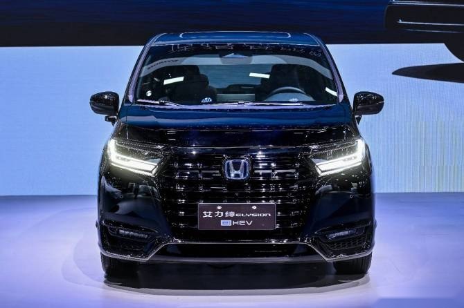 鬼斗车, MPV市场神仙打架，2024款艾力绅来袭（新增黑爵士选装包）