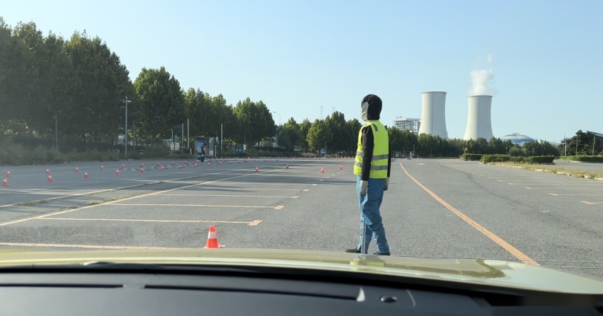 体验过广汽丰田第五代智能电混双擎 纯电动车主沉默了