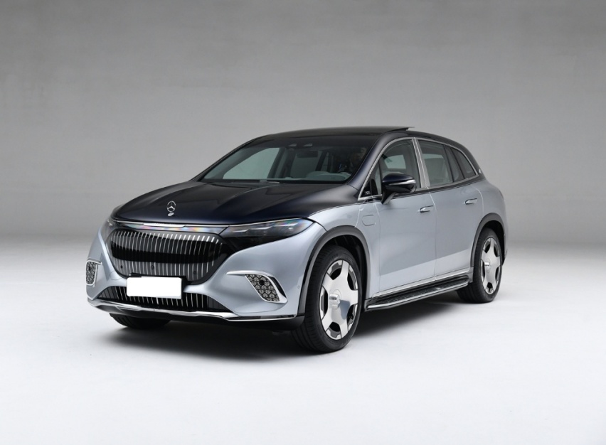 奔驰迈巴赫的SUV，造型高贵，4.4s破百，充电15分钟续航220km