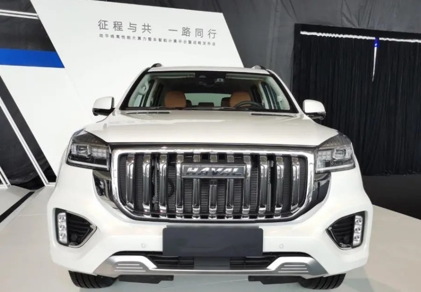 新款哈弗H9正式亮相，直瀑布式镀铬中网受得了吗？