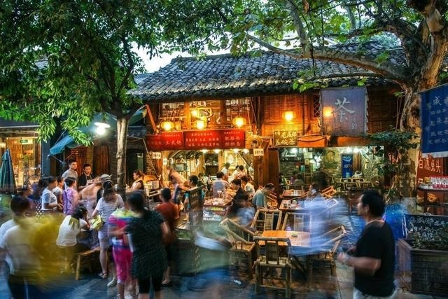 顶配还不到10万，搭载奇瑞“鲲鹏”动力，凯翼轩度巴适得很！