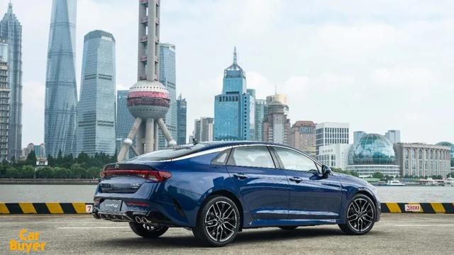 新一代韩系B级车比拼,第十代索纳塔和起亚新K5凯酷怎么选?