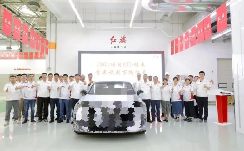 红旗H9新款已上市：仍然只有燃油版，插电混动何时来