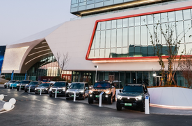 “中国标准”引领产业向新 东风汽车走出“国家队”的转型独特路径