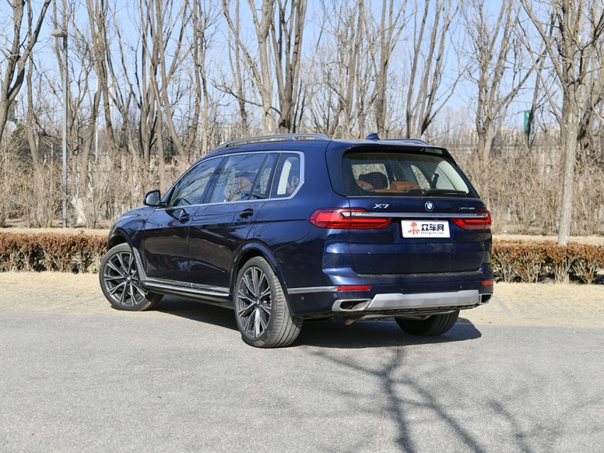 爱上一辆“不纯粹”的BMW  拥有宝马X7真的遥不可及？