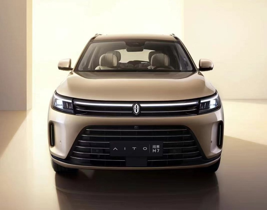 号称超百万豪车的问界M7是风光ix7换壳车？6万订单会打脸？