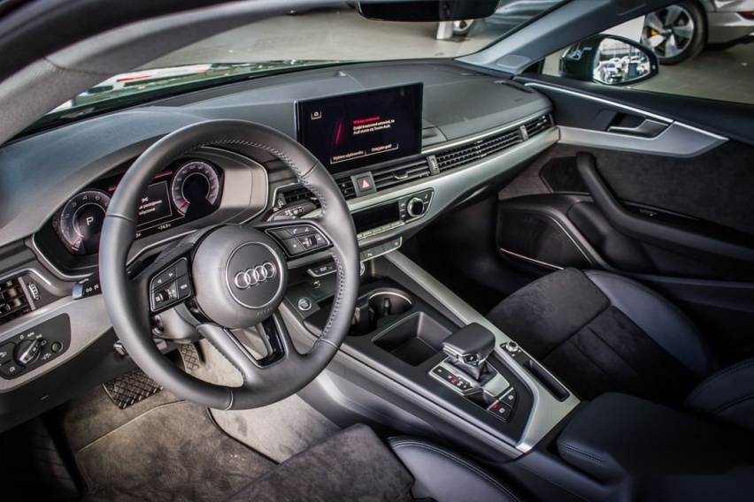 简洁运动的设计 奥迪A5 Sportback实车