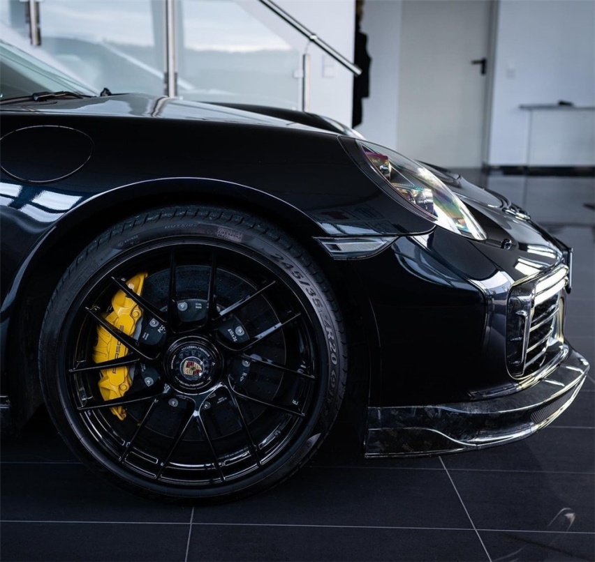男女老少通吃！谁能拒绝一款迈莎锐保时捷911 Turbo S？