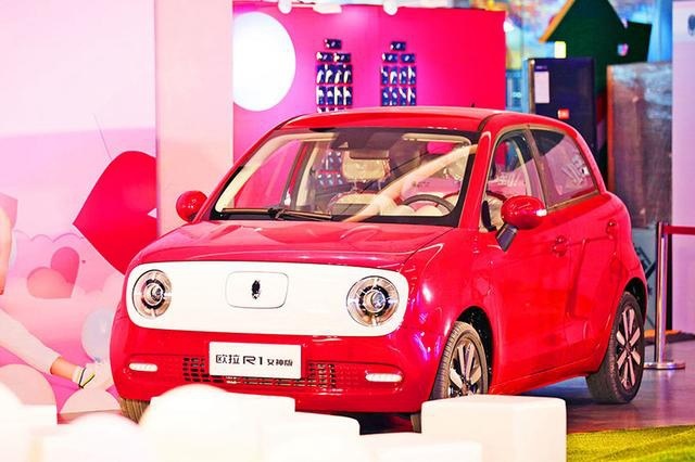 10万能选什么电动车？比亚迪S2/欧拉R1/奇瑞eQ1