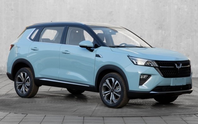 五菱混动SUV来了，外观帅气，油耗4.6L/100km，晚来却是“精品”
