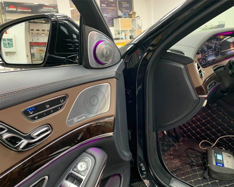 奔驰S350迈巴赫S450改装3D旋转高音头  顶棚柏林之声