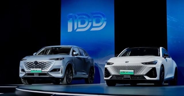 长安智电iDD家族聚集一堂 这才叫全场“放电”