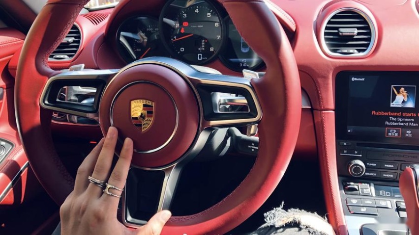 渣男：家庭就是累赘？聊聊保时捷718 Boxster