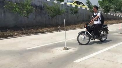 C本可以骑摩托车吗？没“增驾”当然是不行，不懂我来教你