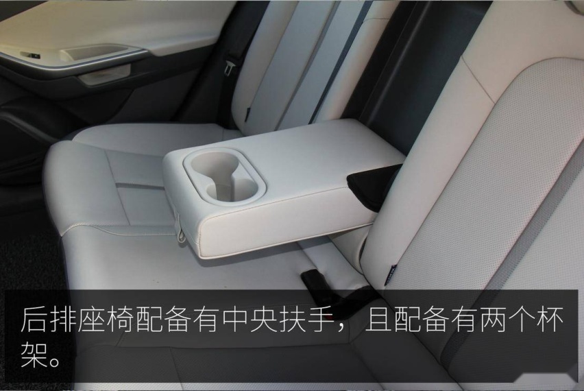 北京现代首款纯电轿跑 试驾菲斯塔纯电动