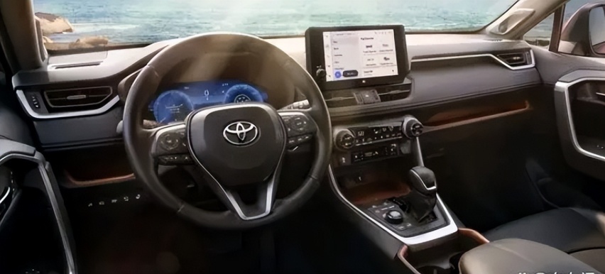 新丰田RAV4路试曝光，提供3套动力，设计升级明显，外观满意么