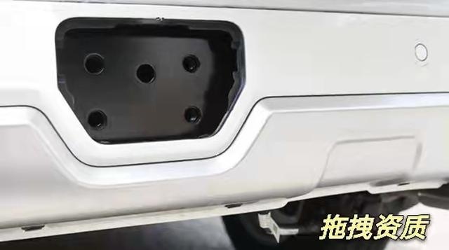 “带了牙套”的新款哈弗H9更强了，你会因为“长得丑”抛弃它吗？
