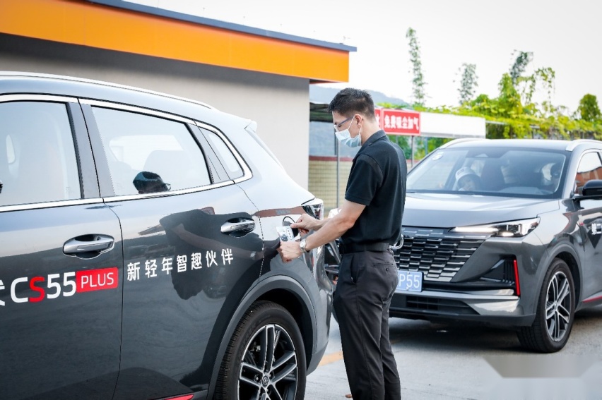 试驾第二代长安CS55 PLUS：10万级SUV市场价值之选