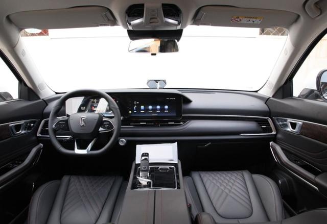 2.0T+8AT的中大型SUV，一汽奔腾T99值得买吗？