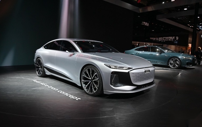 奥迪A6 e-tron量产版最新消息，2023年量产，比A7更帅！