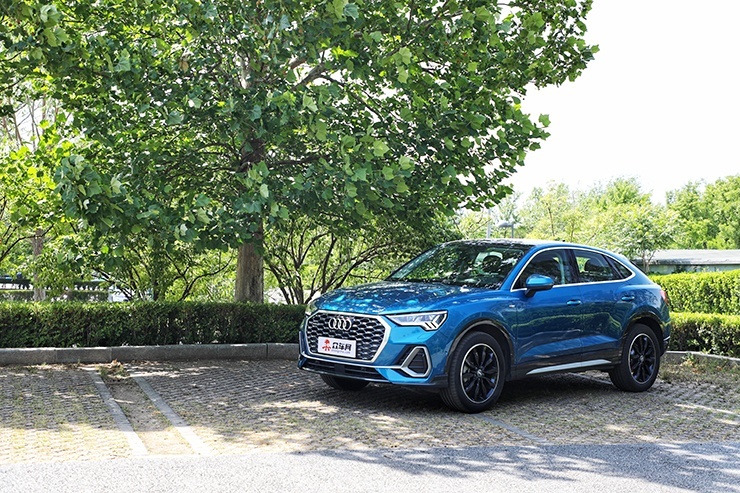 溜背只是开胃菜 试驾奥迪Q3 Sportback