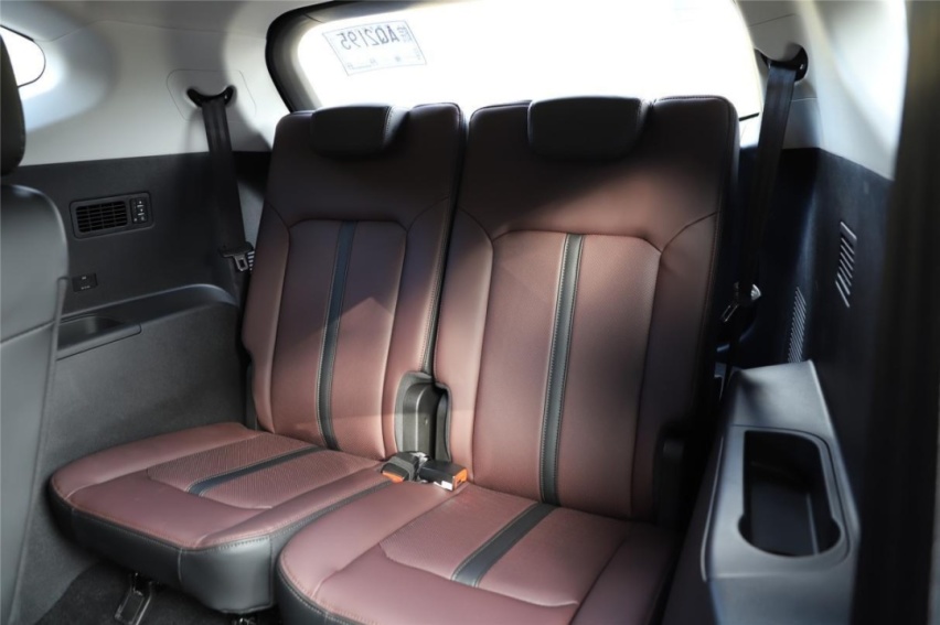 10万预算选大空间SUV，为什么思皓X8 PLUS更值得推荐？
