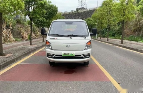 新能源小轻卡新标杆 长安跨越者D5 EV强势领跑E时代