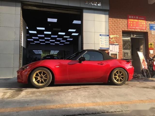 VTEC塞进魂动的外壳，这辆马自达MX-5能发出“冠军的声音
