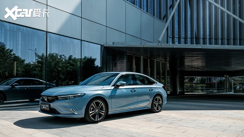 最好的前驱车？型格e:HEV不仅好开 还有F1技术混动？