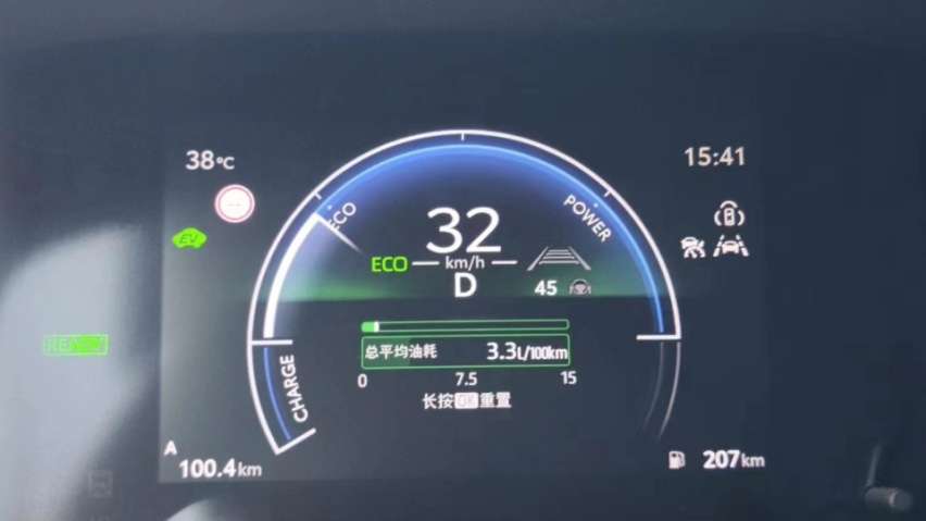 纯油版油耗6L本就挺省油，丰田为啥还给锋兰达上混动？
