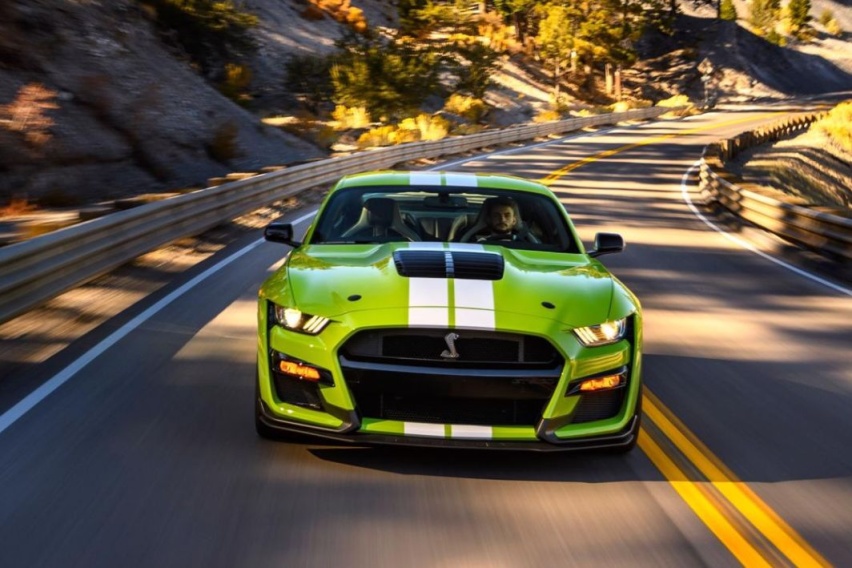对不起，您购买福特Mustang GT500的新车已翻车