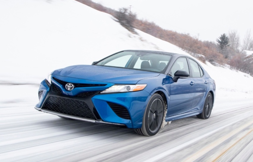 2022款丰田凯美瑞XSE官图来袭，搭3.5L V6引擎，还配四驱系统