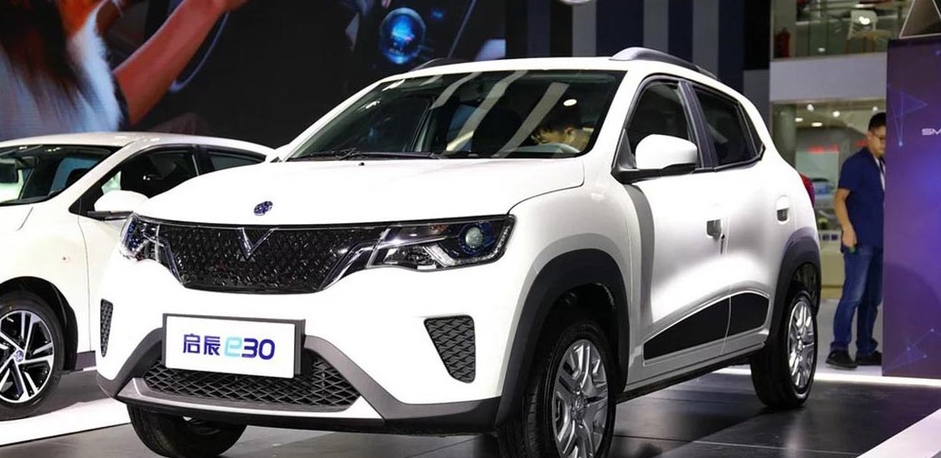 �^Ŀ�y����6.18�f����һ��С����SUV��ʽ����