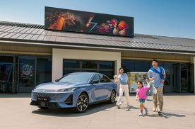 左右护法助阵 长安汽车的“三速人生”