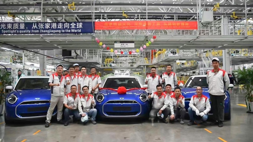 全新MINI COOPER五门版谍照都出来了！国产版还在拖