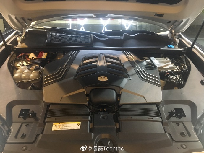 兰博基尼Urus双涡轮德国Techtec刷电脑刷ECU改装