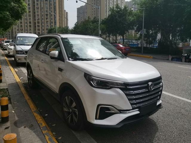 长安新款CS55实车谍照曝光 前脸酷似雷克萨斯