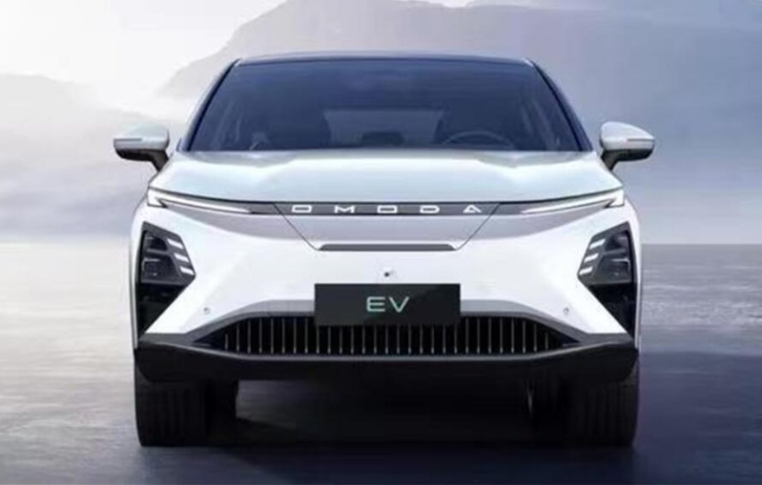 前卫造型+550km续航！年底上市，奇瑞欧萌达纯电版下线