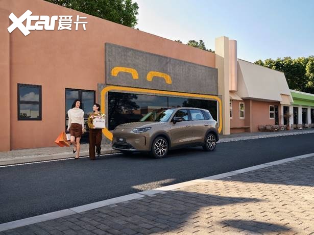 6.58万起！零跑A10全球上市