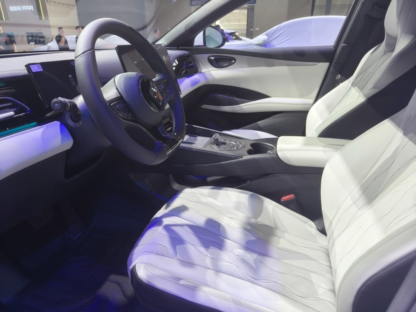 2024重庆车展秦LDM-i海豹06DM-i上市发布 9.98万起售