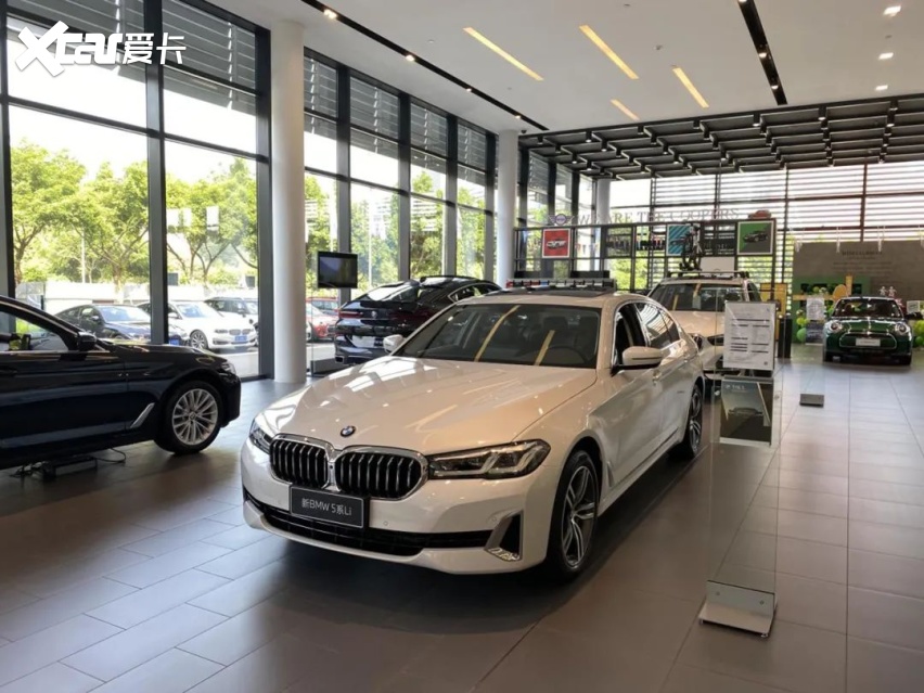 芯荒殃及豪华车，现在买BBA有哪些烦恼？