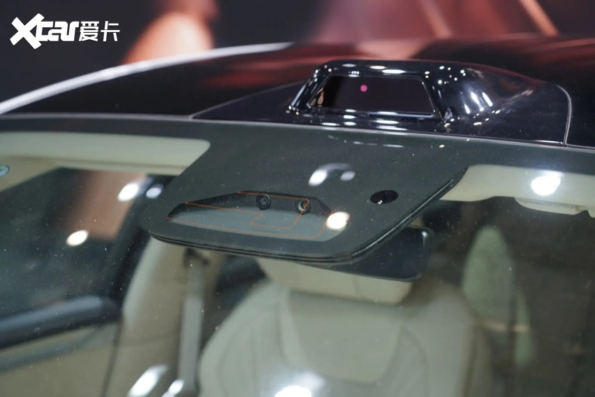 19.69万起买海豹08 ：C级车身+后轮转向+9分钟充满，还看BBA