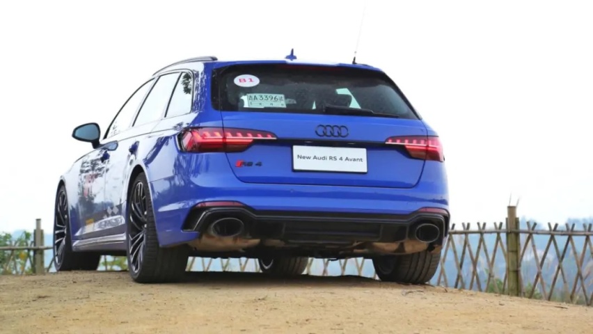 零百加速4.1秒，新奥迪RS4 Avant，年轻人最爱的旅行车！