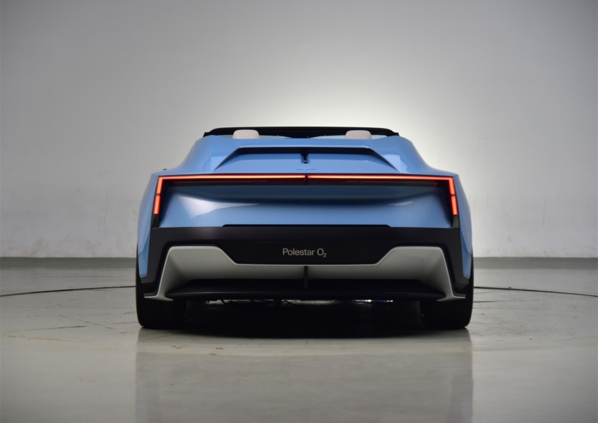 国内仅仅只有十台 极星Polestar 6 168万起售