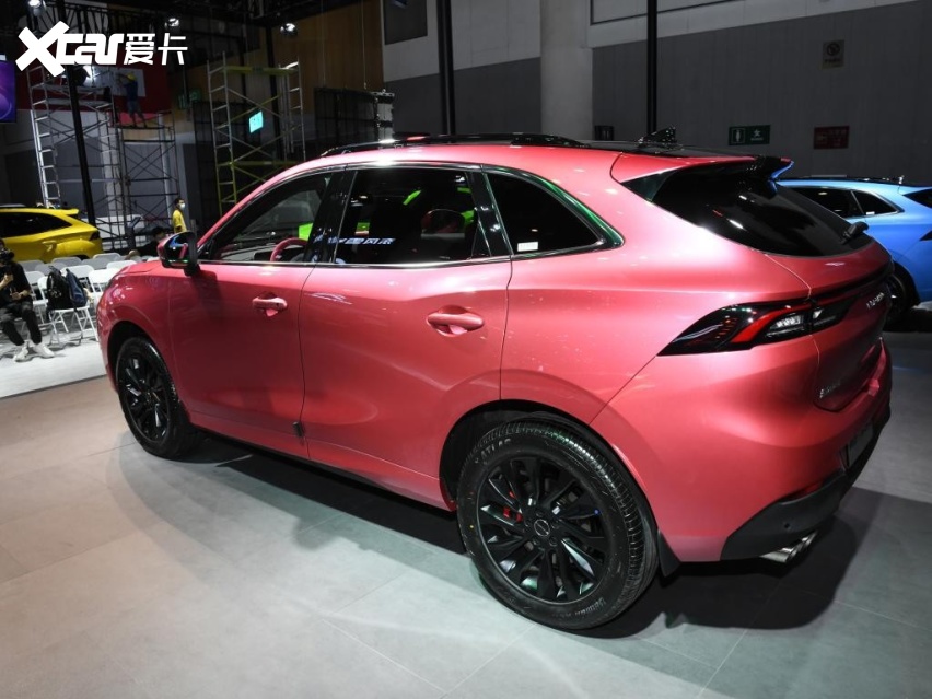 女性专有suv,东风风行t5 evo女神版,高颜值粉色萌系精品上市!