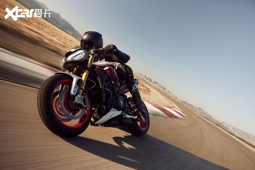 凯旋Street Triple 765 RX发布