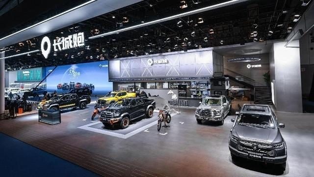 中国最强硬派越野皮卡山海炮性能版全球首秀