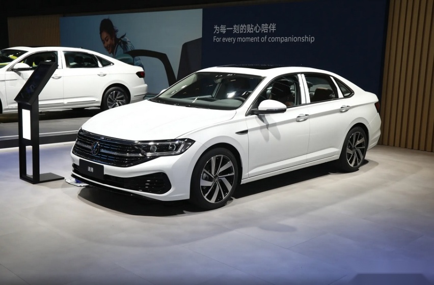 提车速腾1.5T超越版，看着最近的降价潮，心真的累！