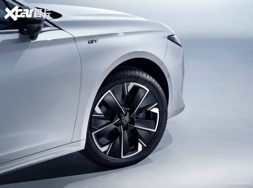 东风标致新508L标配即旗舰，购车享四重旗舰尊享礼遇