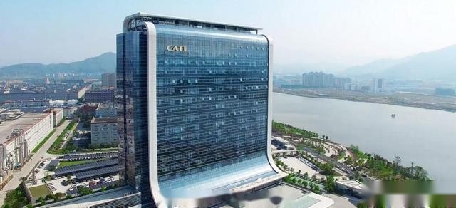 续航1000公里的宁德时代麒麟电池，可能是燃油车被终结的临门一脚